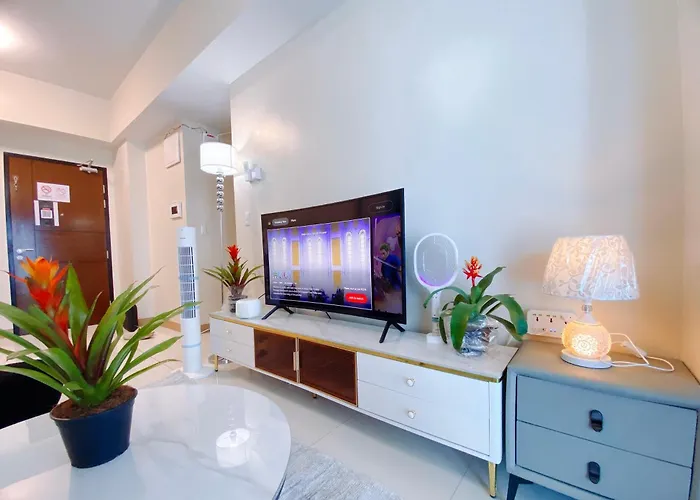 Spacious And Comfortable 3br, 2br, 1br Suitable Family Reunion Ii Seaview And Poolview Ii Next To Okada, Airport, Moa, Free Parking *