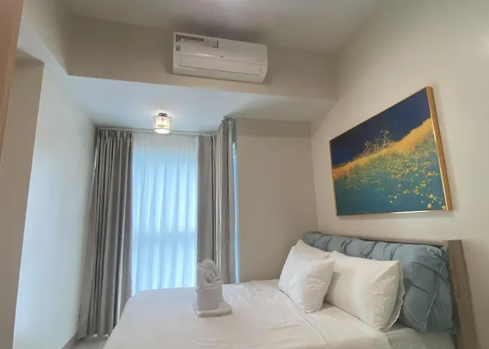 Apartment Spacious And Comfortable 3br, 2br, 1br Suitable Family Reunion Ii Seaview And Poolview Ii Next To Okada, Airport, Moa, Free Parking *