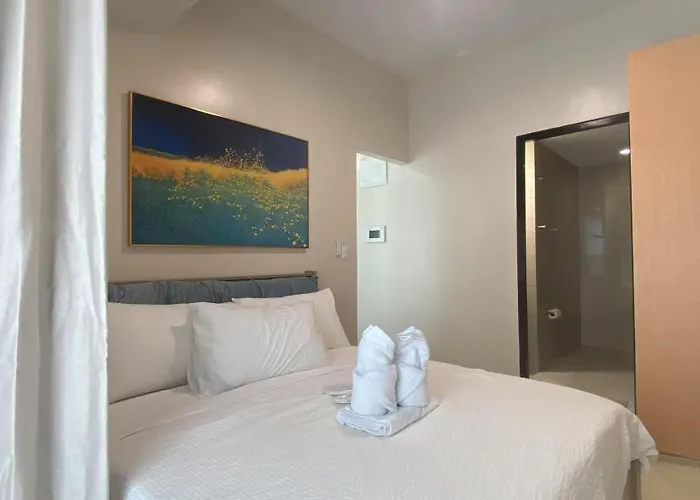 Spacious And Comfortable 3br, 2br, 1br Suitable Family Reunion Ii Seaview And Poolview Ii Next To Okada, Airport, Moa, Free Parking Apartment Manila
