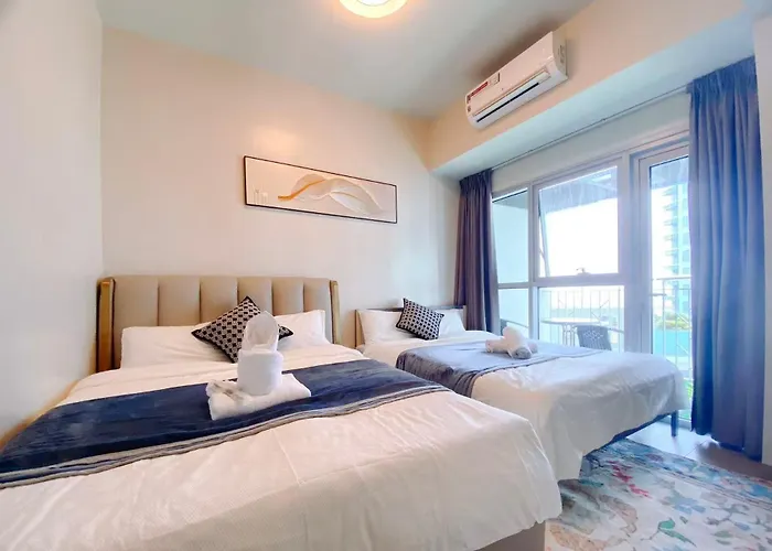 Apartment Spacious And Comfortable 3br, 2br, 1br Suitable Family Reunion Ii Seaview And Poolview Ii Next To Okada, Airport, Moa, Free Parking *
