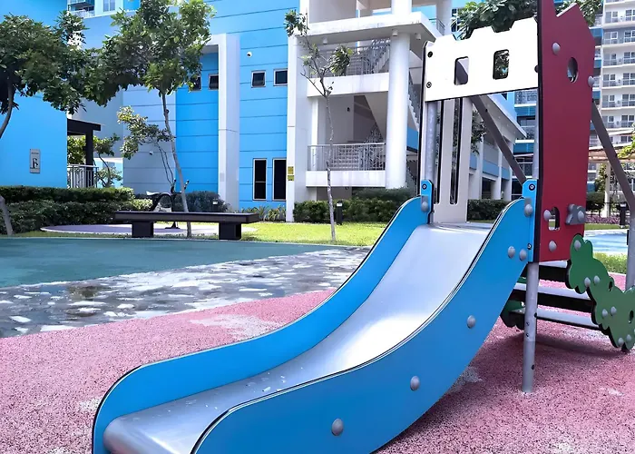Apartment Spacious And Comfortable 3br, 2br, 1br Suitable Family Reunion Ii Seaview And Poolview Ii Next To Okada, Airport, Moa, Free Parking *